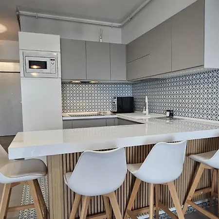Apartamento Serenity By The Lake Panoramic View