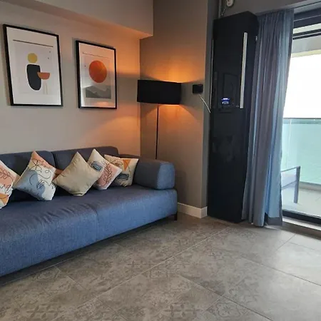 Serenity By The Lake Panoramic View Apartamento